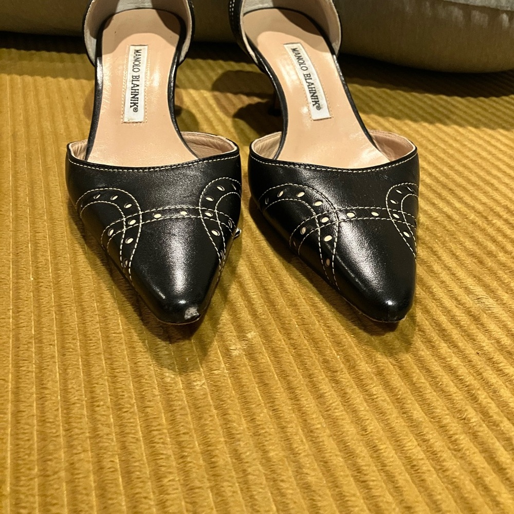 Manolo Blahnik Black Pointed Toe Slingback Mules with White Stitching